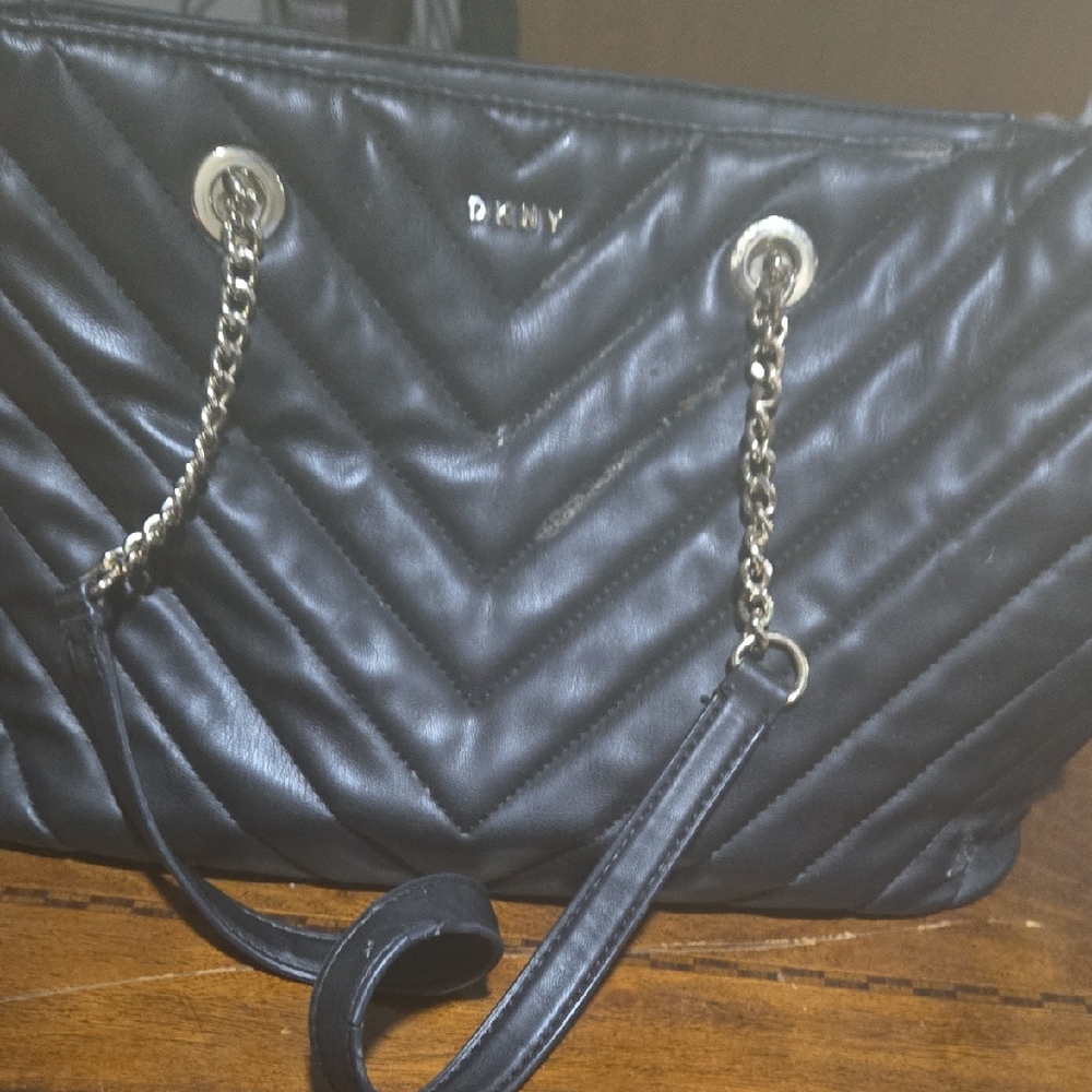 DKNY Quilted Black Shoulder Bag with Chain Straps